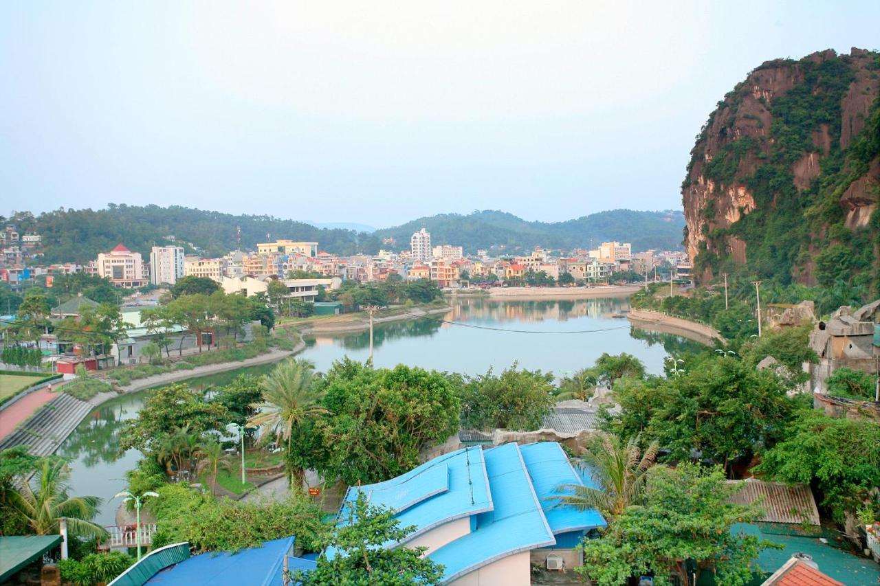 Ha Long Park Hotel מראה חיצוני תמונה